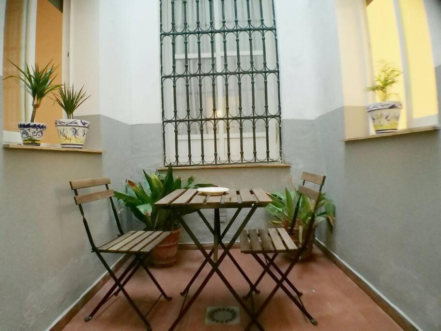 C Palacio Parking Segun Disponibilidad 세비야 외부 사진
